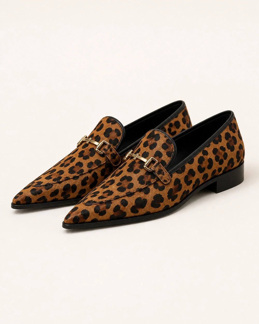 Ženske špicaste leopard mokasinke s ukrasom — slika proizvoda 9