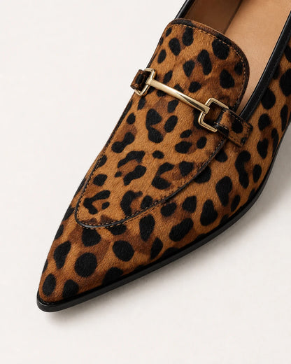 Ženske špicaste leopard mokasinke s ukrasom — slika proizvoda 6