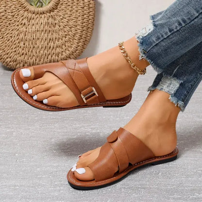 Momount Women Flat Sandals – Black Leather Toe-Ring Buckle Slide
